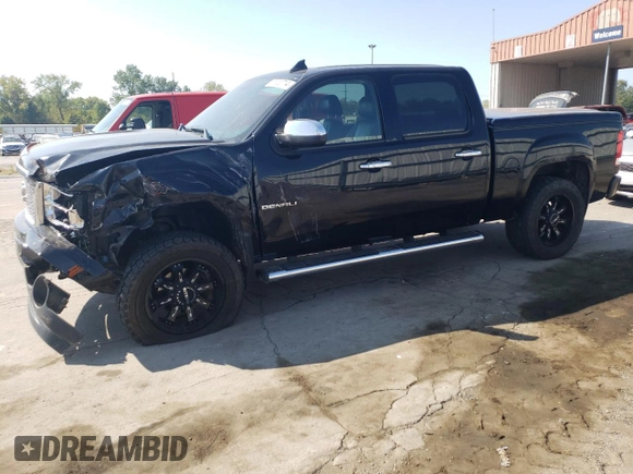 2010 GMC Sierra 1500 Denali z VIN 3GTRKXE25AG202169, wystawiony jako Copart lot #71733714 z przebiegiem 123 400 mil mil oraz Szkoda całkowita • Salvage title. Historia ofert i sprzedaży dostępna na DreamBid. Obrazek 1.