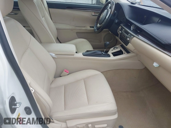 2013 Lexus ES 250 с VIN JTHBK1GG3D2014947, выставлен на аукционе IAAI как лот 42255725 с пробегом 101 370 миль миль и . История ставок и продаж доступна на DreamBid. Изображение 5.