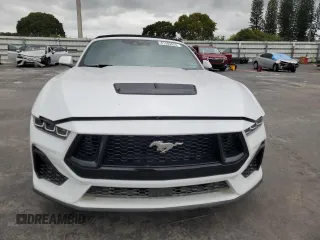 2024 Ford Mustang GT Premium with VIN 1FAGP8FF2R5113703, listed as a Copart auction lot 81685624 with 2,539 mi miles and Salvage title. Bid and sale history available at DreamBid. Image 5.