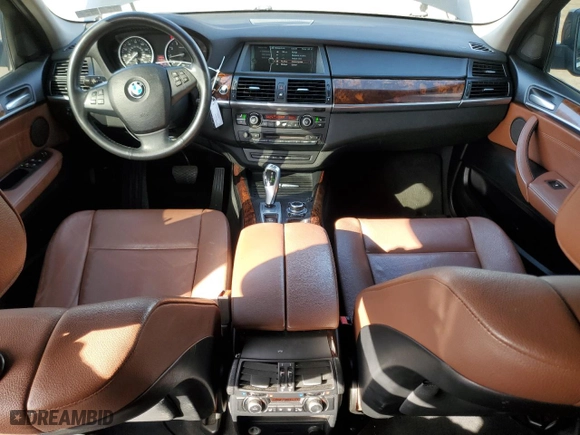 2013 BMW X5 xDrive35i with VIN 5UXZV4C56D0G53432, listed as a Copart auction lot 48926335 with 114,759 mi miles and Salvage Title. Bid and sale history available at carsss.com. Image 8.