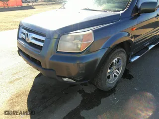 2006 Honda Pilot EX-L with VIN 2HKYF18586H514424, listed as a IAAI auction lot 41663778 with 210,020 mi miles. Bid and sale history available at carsss.com. Image 6.