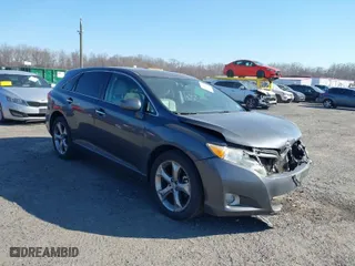 2010 Toyota Venza with VIN 4T3BK3BB4AU037973, listed as a IAAI auction lot 41694492 with 217,675 mi miles. Bid and sale history available at carsss.com. Image 1.