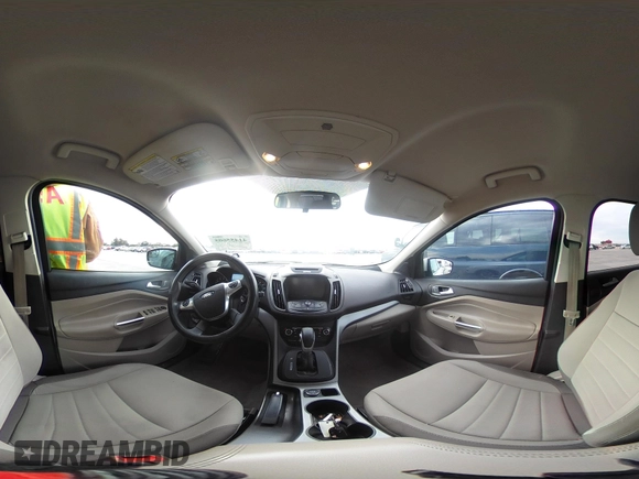 2015 Ford Escape SE with VIN 1FMCU0GX2FUB33893, listed as a IAAI auction lot 41455605 with 128,383 mi miles. Bid and sale history available at carsss.com. Image 20.
