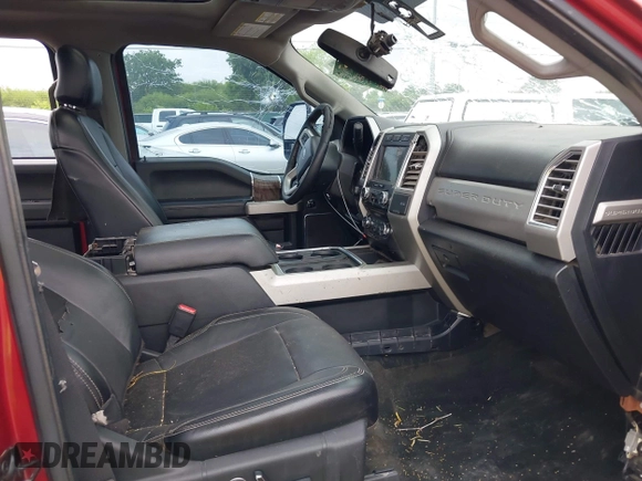 2017 Ford Super Duty F-250 SRW Lariat with VIN 1FT7W2B65HED25087, listed as a IAAI auction lot 42117125 with 122,369 mi miles. Bid and sale history available at carsss.com. Image 5.