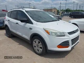 2016 Ford Escape S with VIN 1FMCU0F71GUB58156, listed as a IAAI auction lot 42050645 with 129,299 mi miles. Bid and sale history available at carsss.com. Image 1.