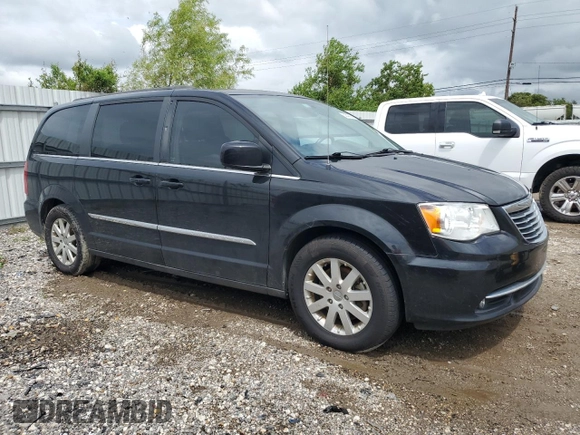 2016 Chrysler Town & Country Touring with VIN 2C4RC1BG2GR132692, listed as a Copart auction lot 64549404 with 73,355 mi miles and Salvage Title. Bid and sale history available at DreamBid. Image 4.