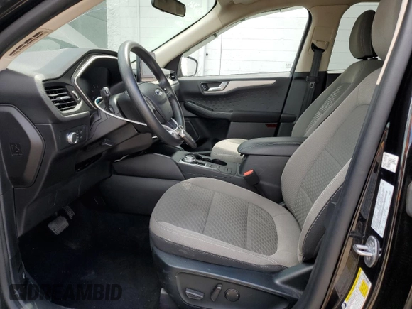 2020 Ford Escape SE с VIN 1FMCU9G61LUC48993, выставлен на аукционе Copart как лот 56314485 с пробегом 46 495 миль миль и Чистый • Clean title. История ставок и продаж доступна на DreamBid. Изображение 7.
