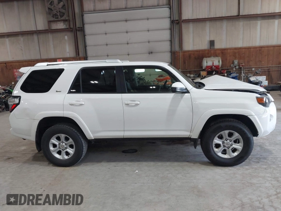 2016 Toyota 4Runner Limited with VIN JTEBU5JR8G5312700, listed as a IAAI auction lot 42368603 with 124,056 mi miles and . Bid and sale history available at DreamBid. Image 13.