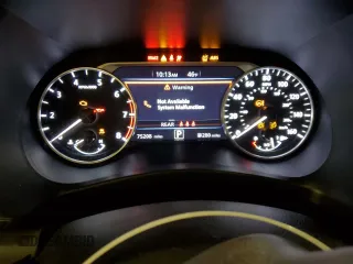 2021 Nissan Sentra SV z VIN 3N1AB8CV4MY279598, wystawiony jako Copart lot #80057934 z przebiegiem 75 208 mil mil oraz Szkoda całkowita • Salvage title. Historia ofert i sprzedaży dostępna na DreamBid. Obrazek 9.