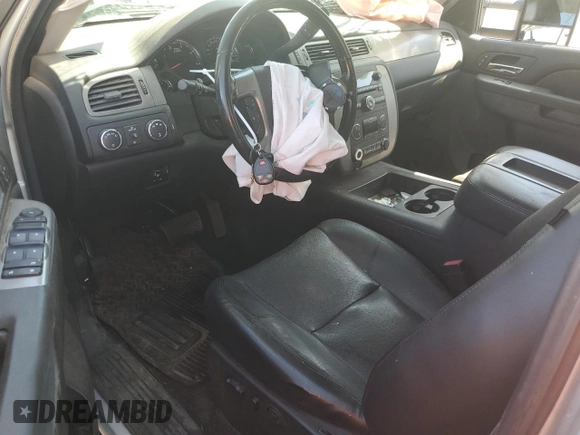 2013 Chevrolet Silverado 3500HD High Country with VIN 1GC4K1E82DF217052, listed as a Copart auction lot 60964754 with 0 mi miles and Salvage Title. Bid and sale history available at carsss.com. Image 8.