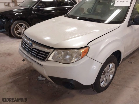 2009 Subaru Forester (Natl) X with VIN JF2SH61689H797086, listed as a IAAI auction lot 41966992 with 212,460 mi miles. Bid and sale history available at carsss.com. Image 6.