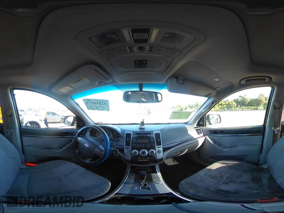 2012 Hyundai Veracruz Limited with VIN KM8NU4CC0CU199390, listed as a IAAI auction lot 42516574 with 202,640 mi miles and . Bid and sale history available at DreamBid. Image 18.