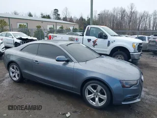 2013 Audi A5 Premium Plus z VIN WAULFAFR8DA070141, wystawiony jako IAAI lot #41729584 z przebiegiem 176 662 mil mil oraz . Historia ofert i sprzedaży dostępna na DreamBid. Obrazek 1.