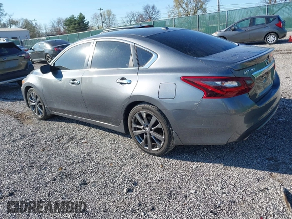 2018 Nissan Altima 2.5 SR with VIN 1N4AL3AP7JC240029, listed as a IAAI auction lot 41883209 with 77,190 mi miles. Bid and sale history available at carsss.com. Image 3.