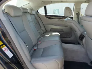 2007 Lexus LS 460 L z VIN JTHGL46F975008893, wystawiony jako Copart lot #55763835 z przebiegiem 93 809 mil mil oraz Szkoda całkowita • Salvage title. Historia ofert i sprzedaży dostępna na DreamBid. Obrazek 10.