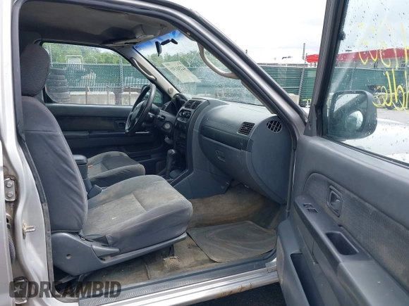 2004 Nissan Frontier XE z VIN 1N6ED29X04C402513, wystawiony jako IAAI lot #42241305 z przebiegiem 316 598 mil mil oraz . Historia ofert i sprzedaży dostępna na DreamBid. Obrazek 5.