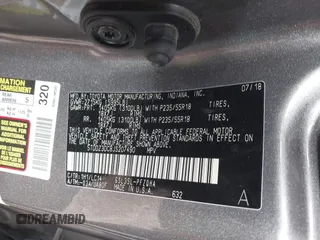 2018 Toyota Sienna XLE with VIN 5TDDZ3DC8JS207490, listed as a IAAI auction lot 40890775 with 97,260 mi miles. Bid and sale history available at carsss.com. Image 9.