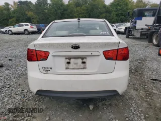 2013 Kia Forte LX with VIN KNAFT4A28D5709015, listed as a Copart auction lot 72903314 with 224,812 mi miles and Salvage Title. Bid and sale history available at carsss.com. Image 6.