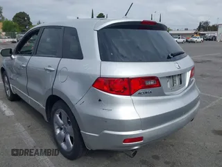 2007 Acura RDX Technology z VIN 5J8TB18527A010225, wystawiony jako IAAI lot #42120643 z przebiegiem 166 278 mil mil oraz . Historia ofert i sprzedaży dostępna na DreamBid. Obrazek 3.