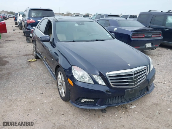 2011 Mercedes-Benz E-Class E 350 Luxury BlueTEC with VIN WDDHF2EB2BA347338, listed as a IAAI auction lot 41684719 with 177,792 mi miles. Bid and sale history available at carsss.com. Image 1.