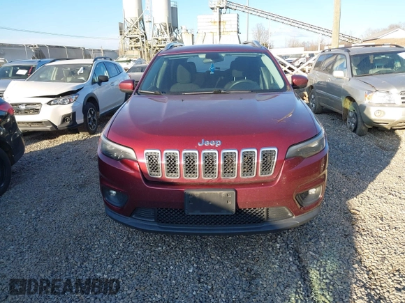 2019 Jeep Cherokee Latitude with VIN 1C4PJMCB1KD330788, listed as a IAAI auction lot 41162447 with 96,763 mi miles. Bid and sale history available at carsss.com. Image 12.