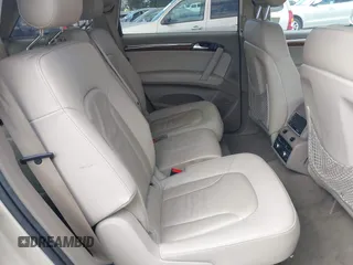 2008 Audi Q7 Premium z VIN WA1BY74LX8D001010, wystawiony jako IAAI lot #42236186 z przebiegiem 183 778 mil mil oraz . Historia ofert i sprzedaży dostępna na DreamBid. Obrazek 8.