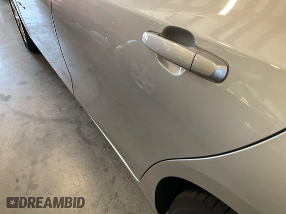 2020 Chevrolet Malibu LT with VIN 1G1ZD5ST3LF082753, listed as a IAAI auction lot 42201470 with 57,771 mi miles and . Bid and sale history available at DreamBid. Image 1.