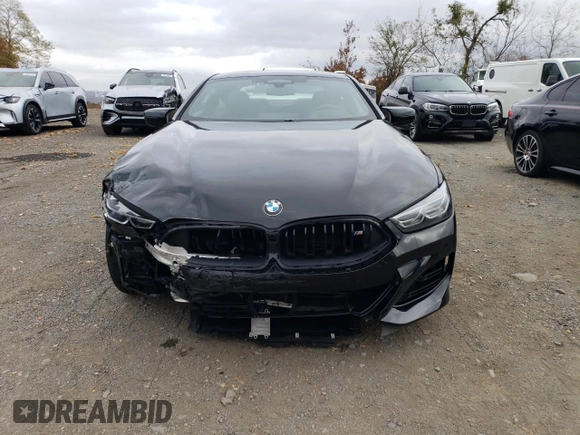 2024 BMW 8 Series M850i xDrive z VIN WBABC4C01RCR33725, wystawiony jako Copart lot #78457344 z przebiegiem 5 469 mil mil oraz Szkoda całkowita • Salvage title. Historia ofert i sprzedaży dostępna na DreamBid. Obrazek 5.
