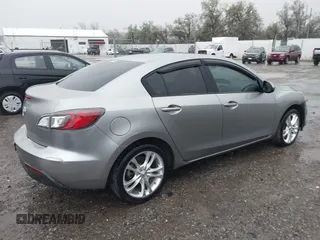 2010 Mazda 3 i Sport with VIN JM1BL1SF1A1318566, listed as a IAAI auction lot 41656911 with 160,123 mi miles and . Bid and sale history available at carsss.com. Image 4.
