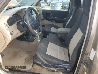 2005 Ford Ranger XL z VIN 1FTYR14U45PA11478, wystawiony jako Copart lot #58513715 z przebiegiem 174 545 mil mil oraz Czysty tytuł • Clean title. Historia ofert i sprzedaży dostępna na DreamBid. Obrazek 7.