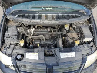 2007 Dodge Caravan SE z VIN 1D4GP25R57B143802, wystawiony jako Copart lot #58398105 z przebiegiem 187 468 mil mil oraz Czysty tytuł • Clean title. Historia ofert i sprzedaży dostępna na DreamBid. Obrazek 12.
