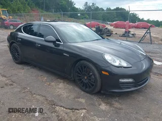 2010 Porsche Panamera S z VIN WP0AB2A73AL061283, wystawiony jako IAAI lot #42367523 z przebiegiem 90 164 mil mil oraz . Historia ofert i sprzedaży dostępna na DreamBid. Obrazek 1.