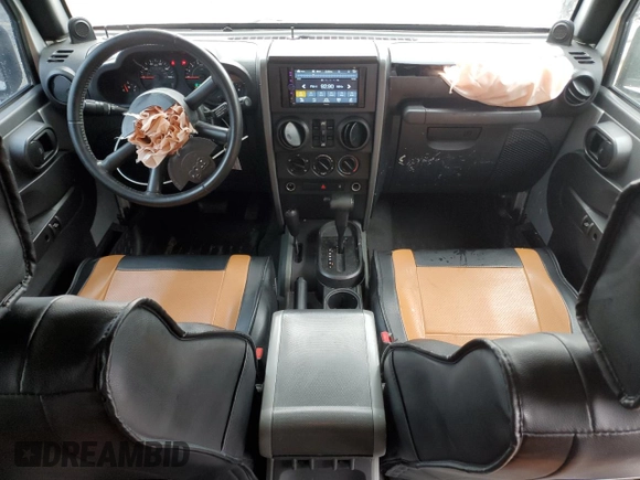 2008 Jeep Wrangler Unlimited X with VIN 1J4GA39188L653530, listed as a Copart auction lot 52585055 with 177,824 mi miles and Salvage Title. Bid and sale history available at carsss.com. Image 8.