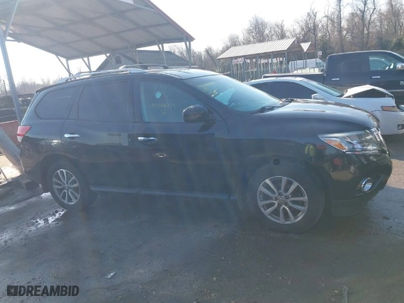 2015 Nissan Pathfinder Platinum with VIN 5N1AR2MM5FC685912, listed as a IAAI auction lot 41444004 with 84,642 mi miles. Bid and sale history available at carsss.com. Image 13.
