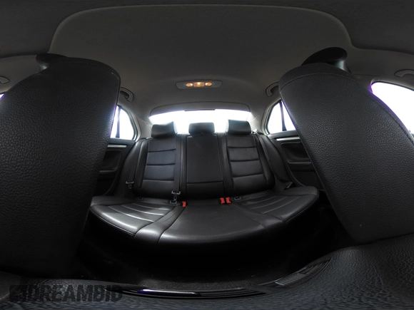 2010 Volkswagen Jetta SE with VIN 3VWRZ7AJ5AM162053, listed as a IAAI auction lot 41811153 with 141,988 mi miles and . Bid and sale history available at DreamBid. Image 18.