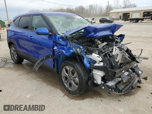 2024 Kia Seltos LX with VIN KNDEPCAA0R7647206, listed as a Copart auction lot 51058975 with 15,754 mi miles and Salvage title. Bid and sale history available at DreamBid. Image 4.