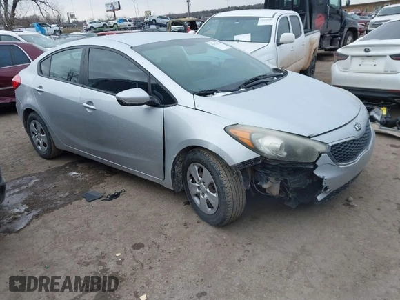 2015 Kia Forte LX with VIN KNAFK4A69F5388109, listed as a IAAI auction lot 41613274 with 97,214 mi miles. Bid and sale history available at carsss.com. Image 1.