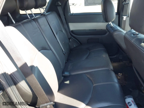 2009 Mercury Mariner with VIN 4M2CU91G99KJ12339, listed as a IAAI auction lot 41760508 with 176,421 mi miles. Bid and sale history available at carsss.com. Image 8.