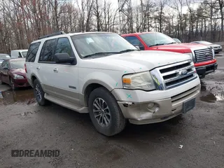 2008 Ford Expedition Eddie Bauer z VIN 1FMFU17508LA48514, wystawiony jako IAAI lot #41800982 z przebiegiem 180 038 mil mil oraz . Historia ofert i sprzedaży dostępna na DreamBid. Obrazek 1.