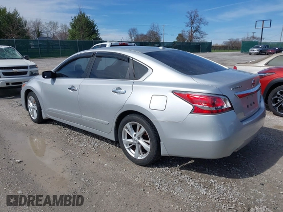 2014 Nissan Altima SL with VIN 1N4AL3AP9EC194807, listed as a IAAI auction lot 41866664 with 189,783 mi miles and . Bid and sale history available at DreamBid. Image 3.