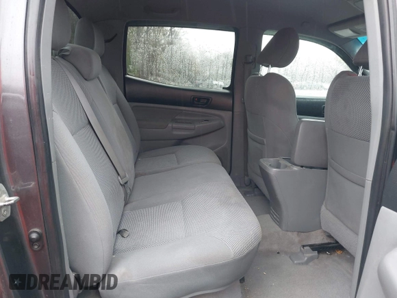 2010 Toyota Tacoma with VIN 5TEMU4FN0AZ712915, listed as a IAAI auction lot 41956306 with 204,986 mi miles and . Bid and sale history available at DreamBid. Image 8.