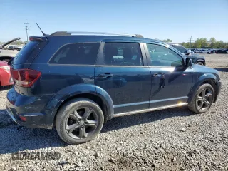 2015 Dodge Journey Crossroad with VIN 3C4PDCGB8FT682679, listed as a Copart auction lot 54402525 with 204,469 mi miles and Clean Title. Bid and sale history available at DreamBid. Image 3.