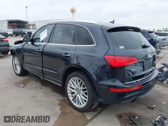 2017 Audi Q5 Premium Plus z VIN WA1M2AFP7HA061710, wystawiony jako IAAI lot #42311498 z przebiegiem 105 922 mil mil oraz . Historia ofert i sprzedaży dostępna na DreamBid. Obrazek 3.