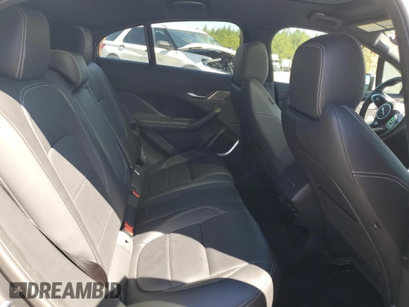 2019 Jaguar I-Pace SE z VIN SADHC2S13K1F68517, wystawiony jako Copart lot #48527664 z przebiegiem 54 122 mil mil oraz . Historia ofert i sprzedaży dostępna na DreamBid. Obrazek 10.
