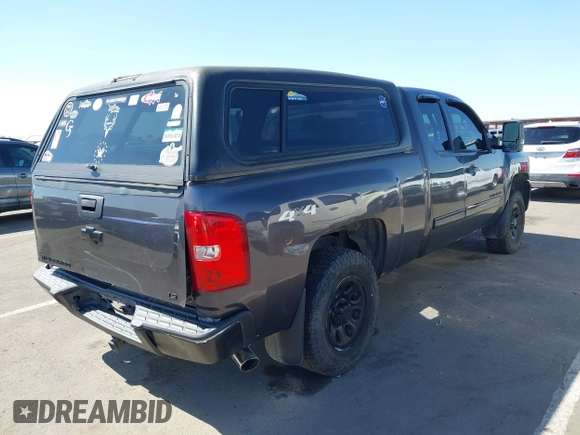 2010 Chevrolet Silverado 1500 LS with VIN 1GCSKREAXAZ137064, listed as a IAAI auction lot 42024758 with 125,401 mi miles and . Bid and sale history available at DreamBid. Image 4.
