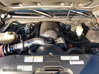 2001 Chevrolet Silverado 1500 LS with VIN 1GCEK19T31E158582, listed as a IAAI auction lot 41149182 with 232,295 mi miles. Bid and sale history available at carsss.com. Image 10.