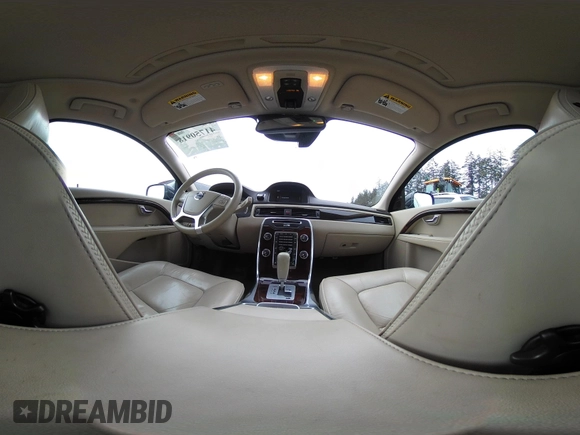 2012 Volvo XC70 T6 with VIN YV4902BZ9C1142969, listed as a IAAI auction lot 41750918 with 124,322 mi miles and . Bid and sale history available at DreamBid. Image 18.