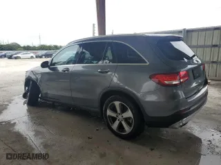 2017 Mercedes-Benz GLC with VIN WDC0G4JB6HF134193, listed as a Copart auction lot 88370225 with 71,104 mi miles and Salvage Title. Bid and sale history available at carsss.com. Image 2.