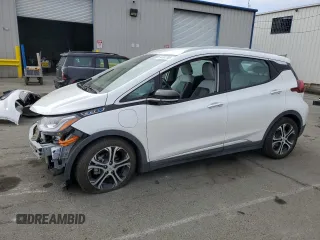 2021 Chevrolet Bolt EV Premier z VIN 1G1FZ6S04M4106586, wystawiony jako Copart lot #54701745 z przebiegiem 72 686 mil mil oraz Szkoda całkowita • Salvage title. Historia ofert i sprzedaży dostępna na DreamBid. Obrazek 1.