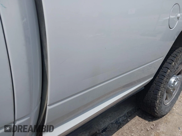 2022 Ram 2500 Tradesman with VIN 3C6UR5HJ0NG125804, listed as a IAAI auction lot 41918930 with 114,232 mi miles. Bid and sale history available at carsss.com. Image 19.